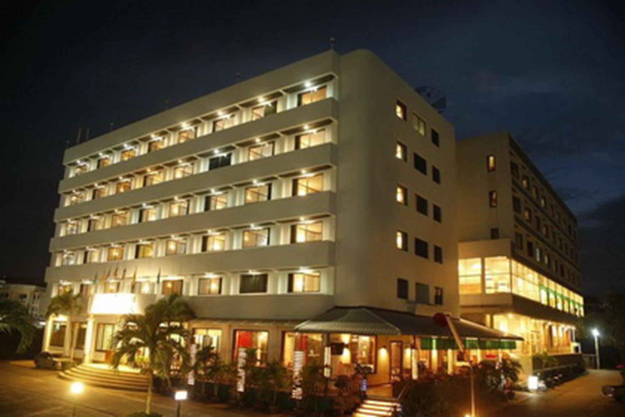 Boon Siam Hotel Krabi town Exterior foto