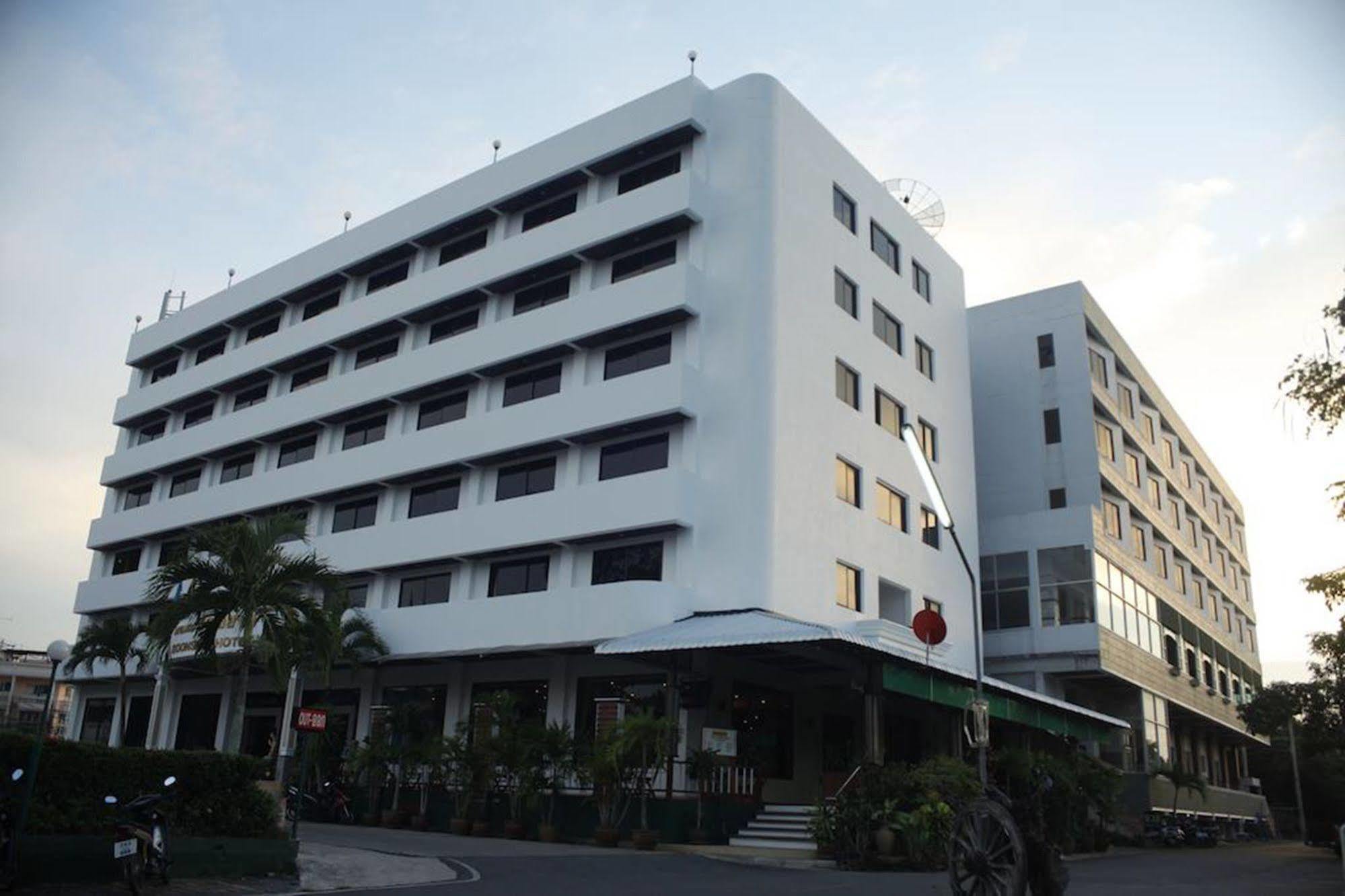 Boon Siam Hotel Krabi town Exterior foto
