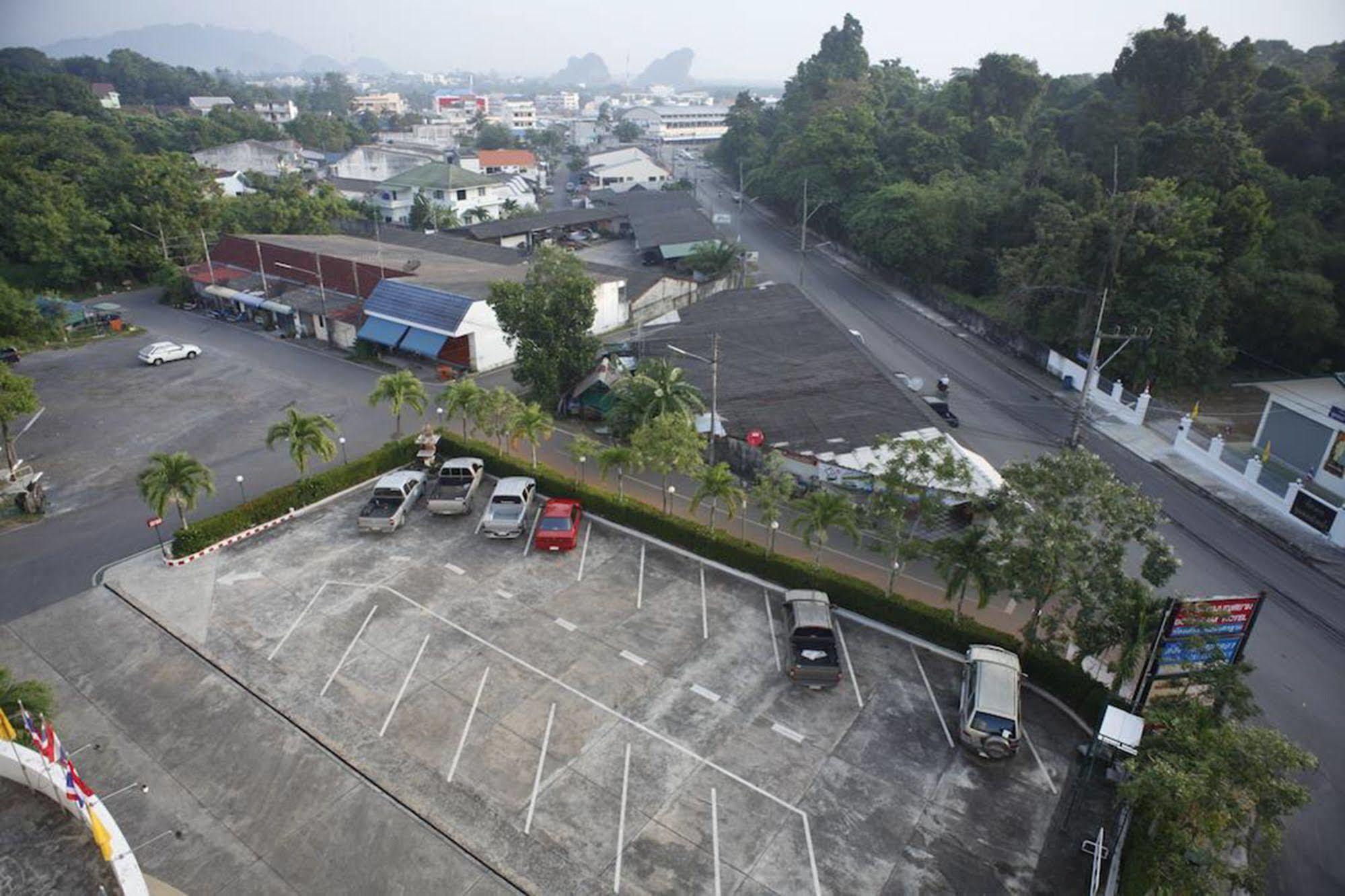 Boon Siam Hotel Krabi town Exterior foto
